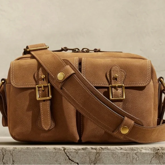 Banana Republic Bags Nwt Banana Republic Leather Crossbody Bag